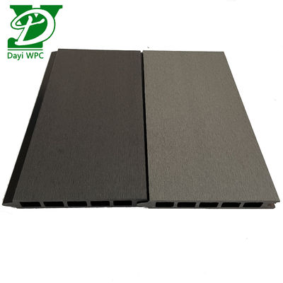 美 本物の木材 穀物 WPC フェンシング 低保養